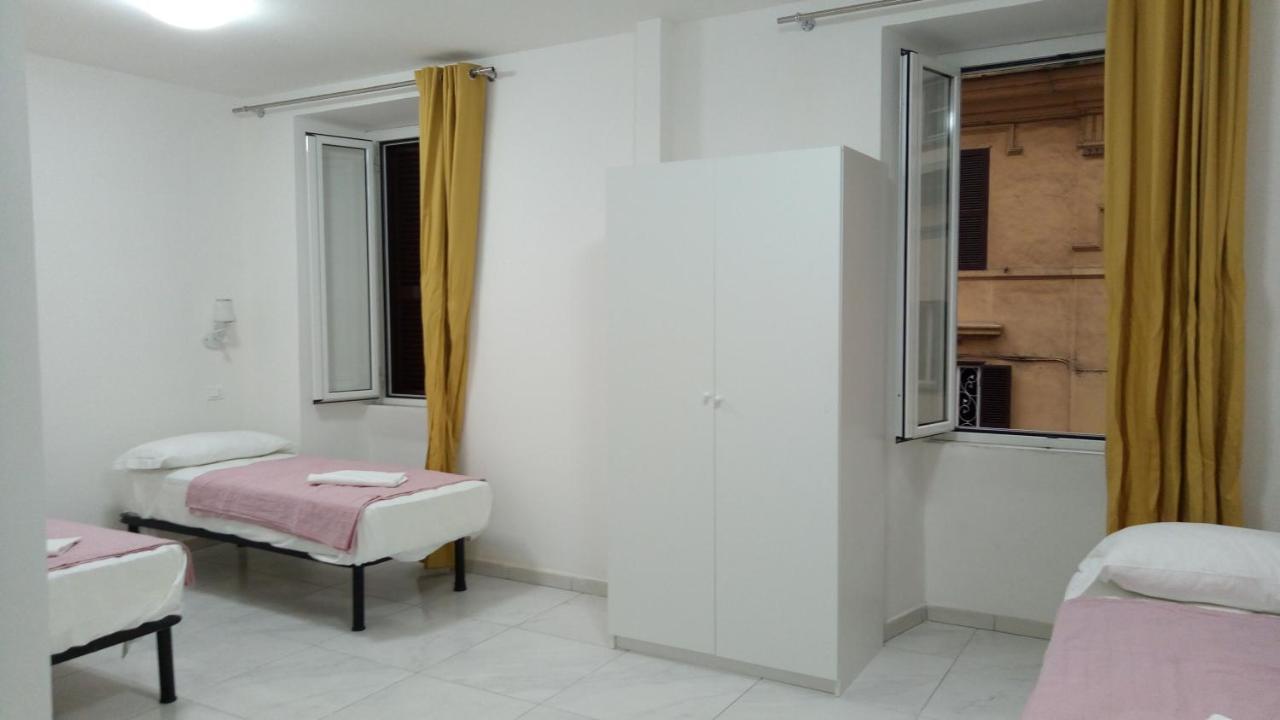 Roma Hotel Srls Εξωτερικό φωτογραφία